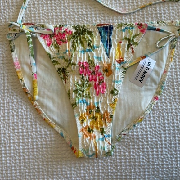 NWT Mid-Rise String Bikini Swim Bottoms IN Sailboat print - size S - Picture 4 of 6